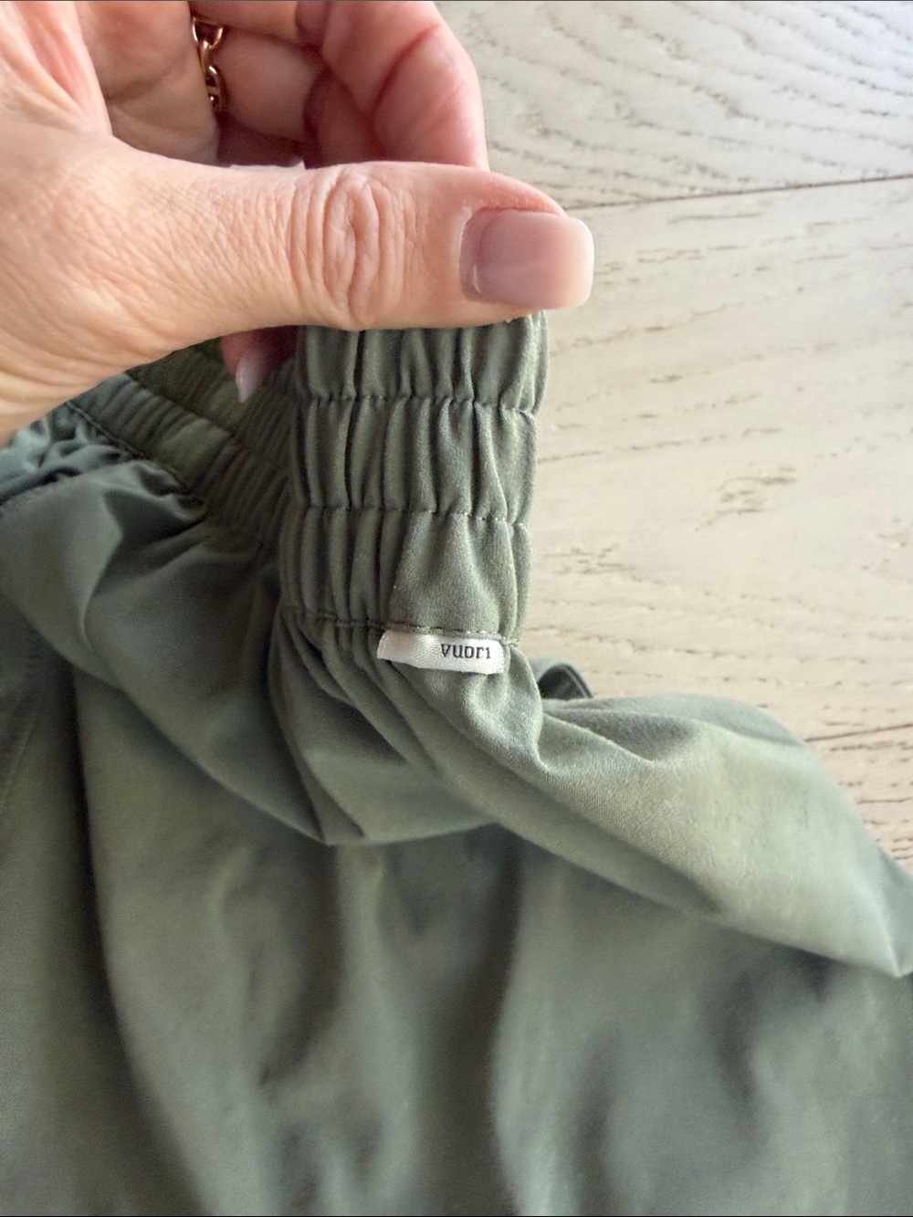 Vuori Villa Shorts Olive Green Athletic Pull-On Shorts - Picture 5 of 5